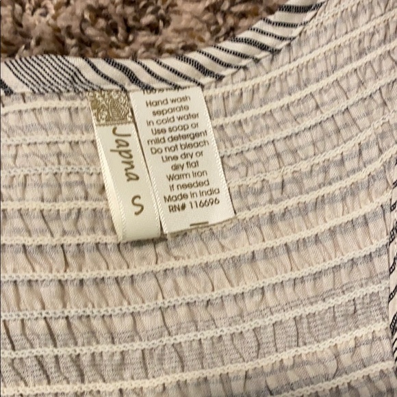 Tank top - Picture 2 of 3